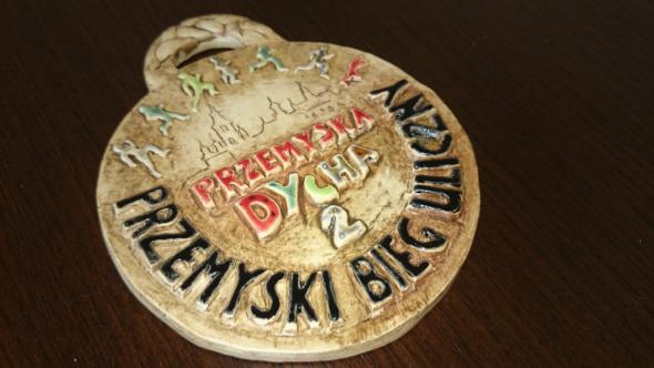 Wyjątkowy medal 2. Przemyskiej Dychy