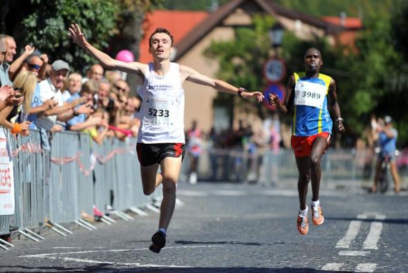 Mój finisz w Muszynie. Fot. Piotr Gajek / FestiwalBiegow.pl