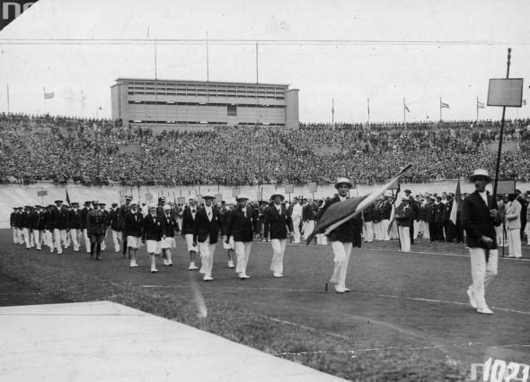 Polska reprezentacja na Igrzyskach Olimpijskich w Amsterdamie w 1928 r. / Fot. NAC