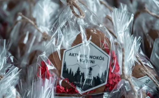 W Święto Zakochanych zdobywali Modynię