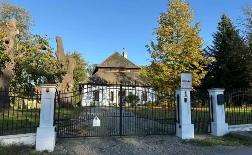 Laskowa: biegniesz? Zobacz przy okazji najstarszy dwór w Karpatach Polskich
