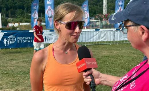 Laskowa i II Festiwal Biegowy przyciągnął także wytrawne biegaczki. Jedną z nich była sympatyczna krakowianka