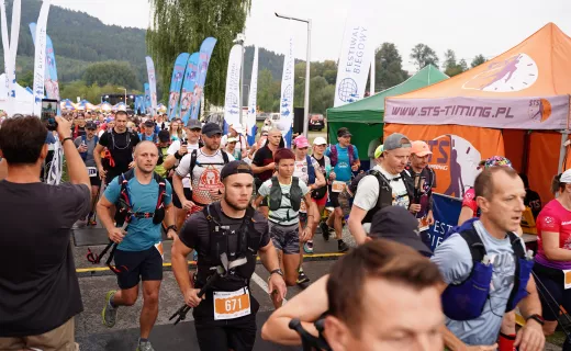 Maraton po górach był pełen wrażeń. Poznaj najlepszych zawodników na 42 km 