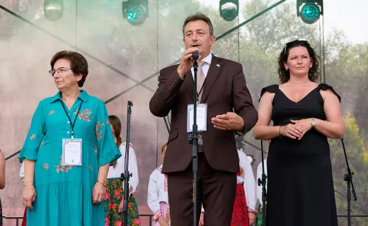 Wspaniały festiwal. Takiego nie ma nigdzie w Polsce. Słynie z niego gmina Laskowa. Zapraszamy!