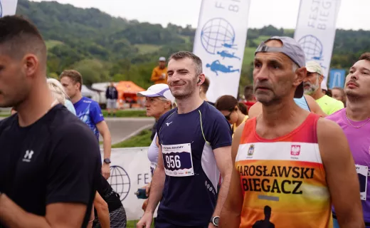 Półmaraton na dobry początek niedzieli. Setki zawodników ruszyło zwartych i gotowych [ZDJĘCIA] - 3