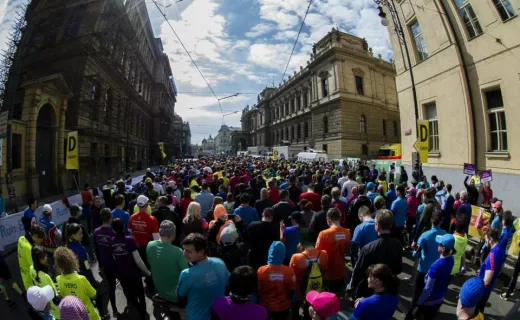 W Pradze bez rekordów, bo „wiatr i kostka” - 2