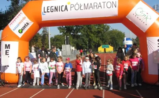 II Legnica Półmaraton za nami [ZDJĘCIA] - 26