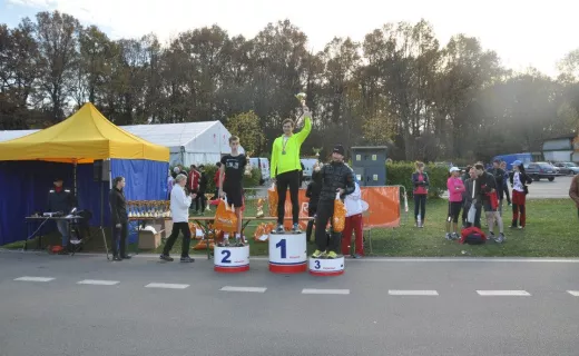 Tak biegały i maszerowały Katowice [ZDJĘCIA] - 15