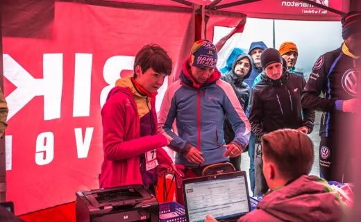 4F Świeradów Run - Runner's World Super Bieg na mecie - 10