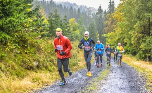 4F Świeradów Run - Runner's World Super Bieg na mecie - 1
