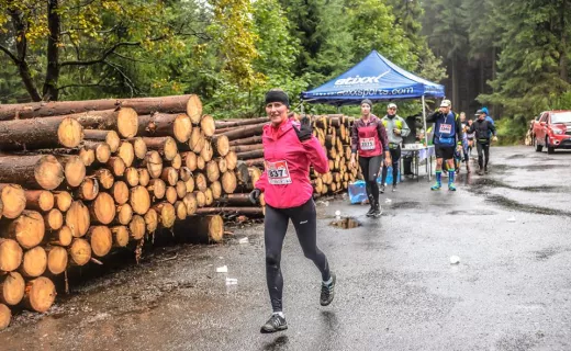 4F Świeradów Run - Runner's World Super Bieg na mecie - 3