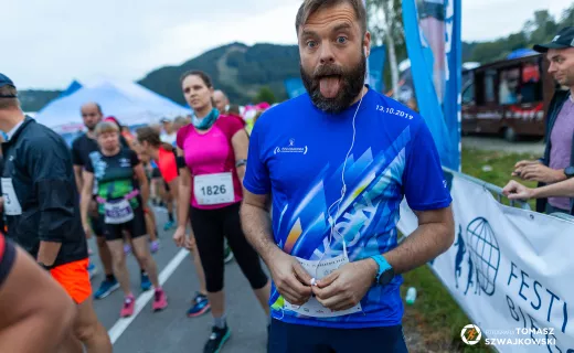 Wystartował bieg na 15 kilometrów! Zawodnicy ruszyli pełni energii - 
