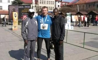 VII Półmaraton Poznań: Kenijski triumf. Zadowolony Wilk, niezadowolony Majorczyk [ZDJĘCIA] - 20