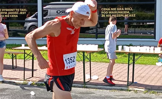 Nawodnienie kluczem do sukcesu! Mocna rywalizacja na trasie Sądeckiej Dychy - 