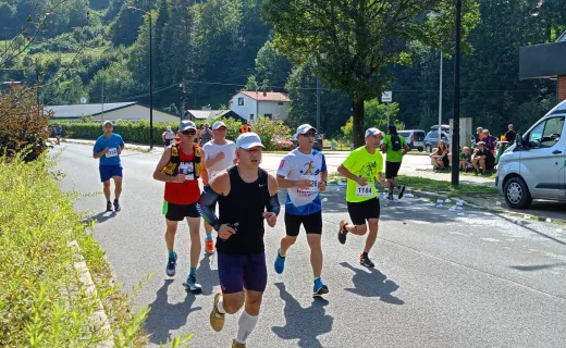 Nawodnienie kluczem do sukcesu! Mocna rywalizacja na trasie Sądeckiej Dychy - 