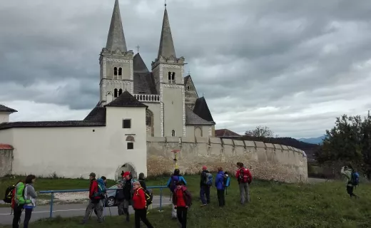 Sądeczanie pomaszerowali do Spiskiego Zamku [ZDJĘCIA] - 6