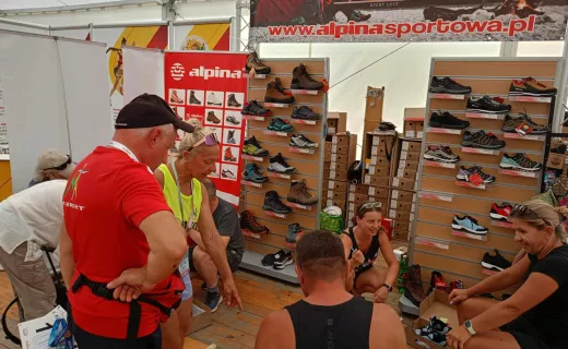 Strefa EXPO na 15. Festiwalu Biegowym. Oferta jest bardzo bogata [WIDEO] - 