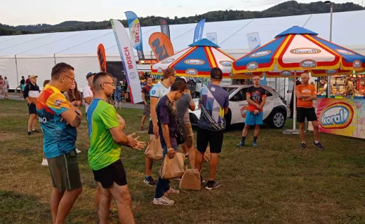 Iron Runerzy już po odprawie. Herosi w ciągu trzech dni pokonają ponad 140 km  - 3