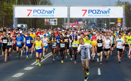 VII Półmaraton Poznań: Kenijski triumf. Zadowolony Wilk, niezadowolony Majorczyk [ZDJĘCIA] - 4