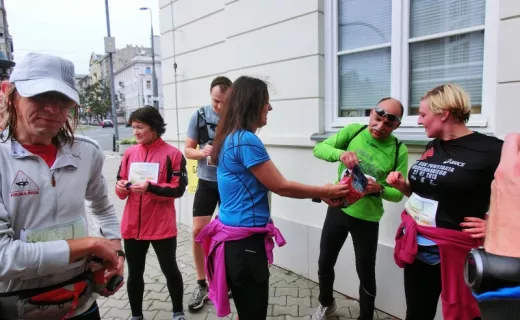 Ambasadorzy znów biegali po prawdziwej Warszawie [ZDJĘCIA] - 6