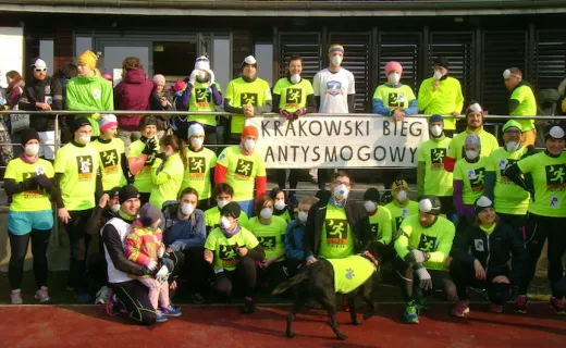 Biegacze protestowali w Krakowie [ZDJĘCIA] - 17
