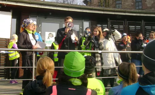 Biegacze protestowali w Krakowie [ZDJĘCIA] - 12
