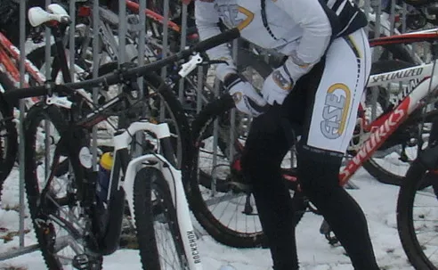 Biegiem, na łyżwach i na rowerze. Warszawa sprawdziła się w zimowym triathlonie [ZDJĘCIA] - 23