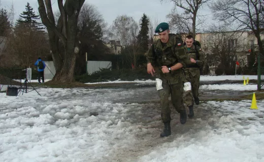 V Półmaraton Komandosa w roztopach. „Służby jak wielka rodzina” [ZDJĘCIA] - 23