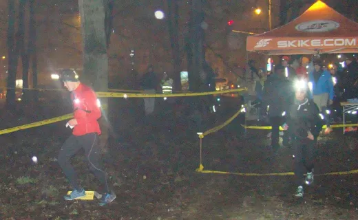 Warszawa Nocą... deszczowa. Mariensztat już bez tajemnic [ZDJĘCIA] - 25