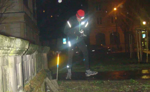 Warszawa Nocą... deszczowa. Mariensztat już bez tajemnic [ZDJĘCIA] - 33