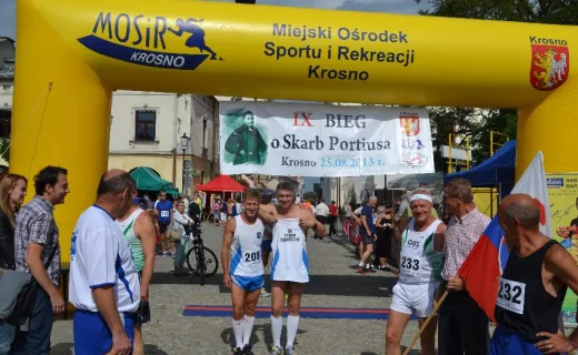 Tak biegano w Krośnie "o Skarb Portiusa" [ZDJĘCIA] - 24