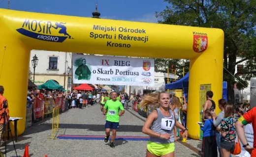 Tak biegano w Krośnie "o Skarb Portiusa" [ZDJĘCIA] - 6