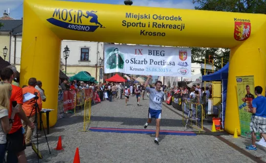 Tak biegano w Krośnie "o Skarb Portiusa" [ZDJĘCIA] - 4