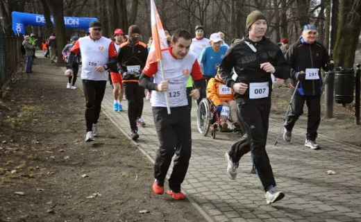 Rodzinne święto nordic walking w Jejkowicach z pełnym zaangażowaniem [ZDJĘCIA] - 18