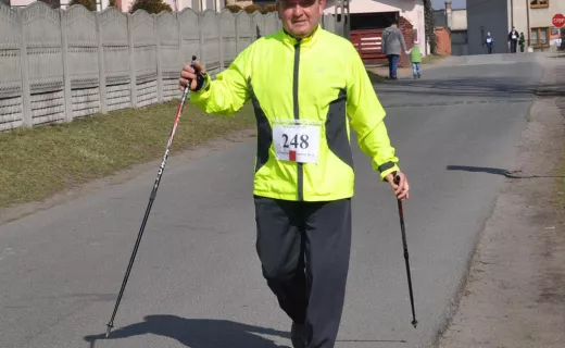 Rodzinne święto nordic walking w Jejkowicach z pełnym zaangażowaniem [ZDJĘCIA] - 74