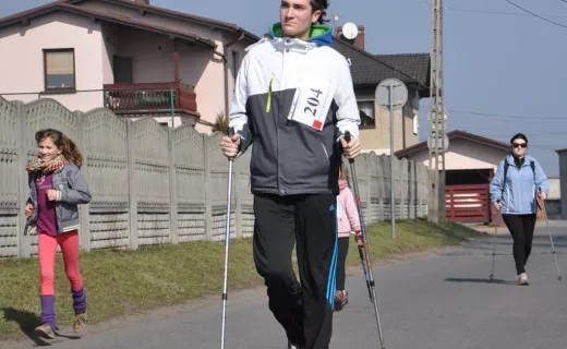 Rodzinne święto nordic walking w Jejkowicach z pełnym zaangażowaniem [ZDJĘCIA] - 84