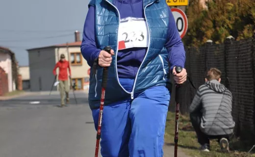 Rodzinne święto nordic walking w Jejkowicach z pełnym zaangażowaniem [ZDJĘCIA] - 87