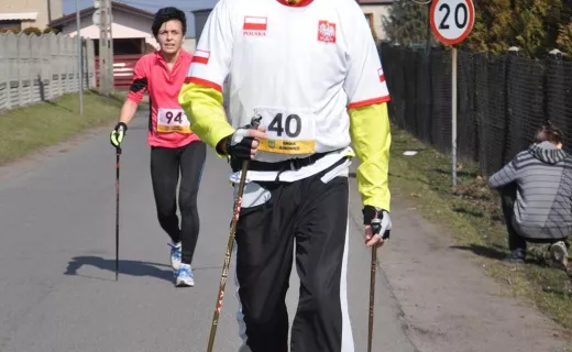 Rodzinne święto nordic walking w Jejkowicach z pełnym zaangażowaniem [ZDJĘCIA] - 121