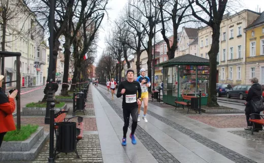 Słupsk pierwszy raz biegał dla Niepodległej [FOTO] - 