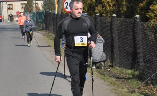 Rodzinne święto nordic walking w Jejkowicach z pełnym zaangażowaniem [ZDJĘCIA] - 97