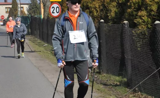 Rodzinne święto nordic walking w Jejkowicach z pełnym zaangażowaniem [ZDJĘCIA] - 99
