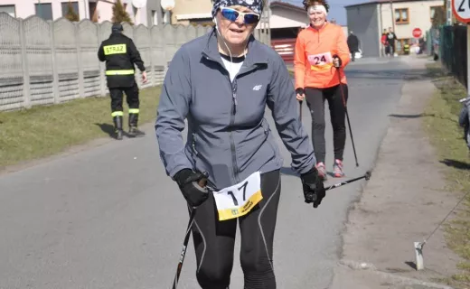 Rodzinne święto nordic walking w Jejkowicach z pełnym zaangażowaniem [ZDJĘCIA] - 100