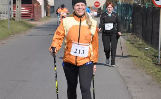 Rodzinne święto nordic walking w Jejkowicach z pełnym zaangażowaniem [ZDJĘCIA] - 114