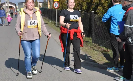 Rodzinne święto nordic walking w Jejkowicach z pełnym zaangażowaniem [ZDJĘCIA] - 107