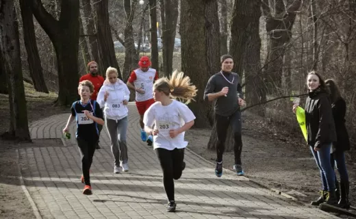 Mikołów biegał dla Agaty. Przełajowo [ZDJĘCIA] - 13