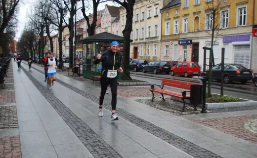 Słupsk pierwszy raz biegał dla Niepodległej [FOTO] - 