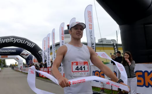 Miękinia: Inauguracja Runner's World Super Biegu dla Macieja Chmury - 3