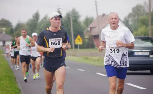 Tłumy pobiegły tam, gdzie ochrzczono Polskę [ZDJĘCIA] - 4