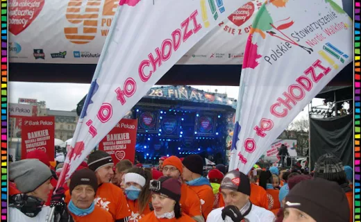 Warszawa pomaszerowała z kijkami dla WOŚP - 1