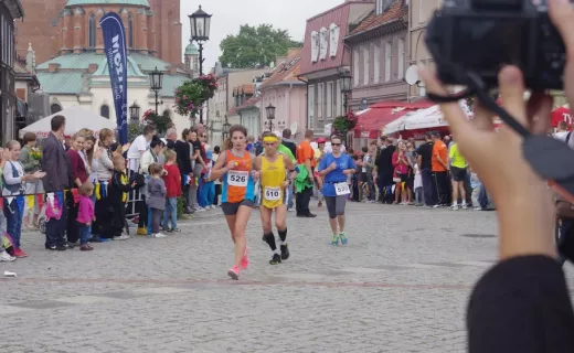 Tłumy pobiegły tam, gdzie ochrzczono Polskę [ZDJĘCIA] - 8